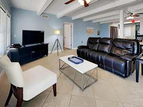 Coconut Beach House B